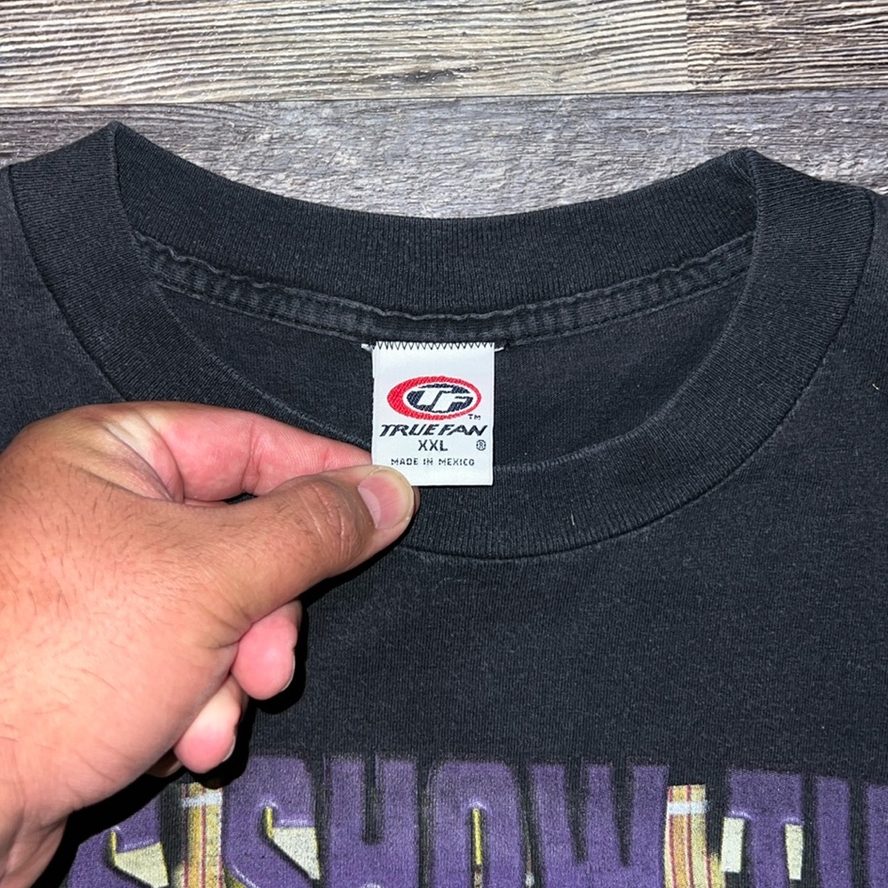 1990’s Los Angeles Lakers “It’s Showtime” T-Shirt - Picture 3 of 16
